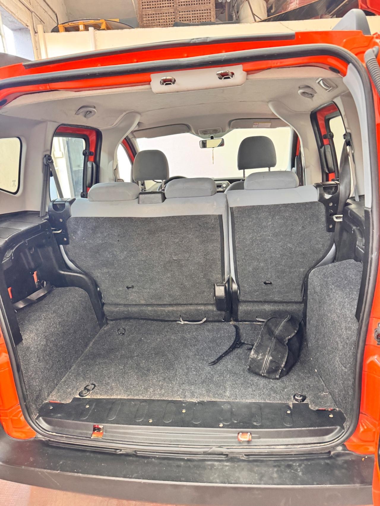 Peugeot Bipper Tepee 1.3 HDi 75 FAP Outdoor