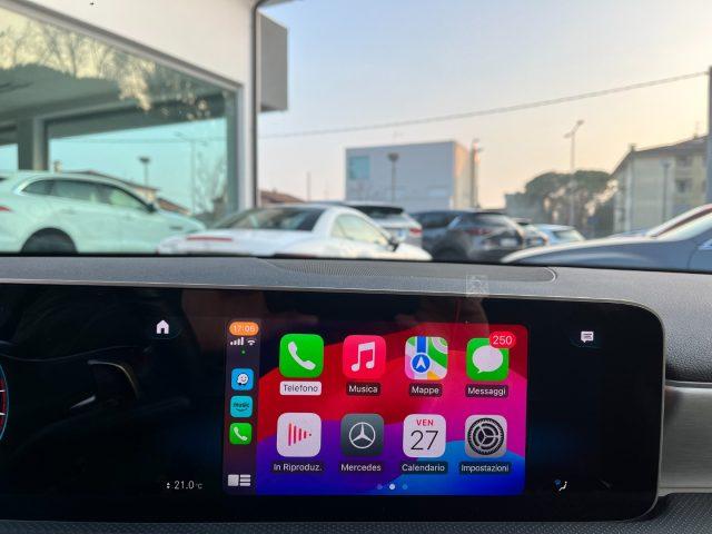 MERCEDES-BENZ A 200 Automatic Premium AMG Sedan