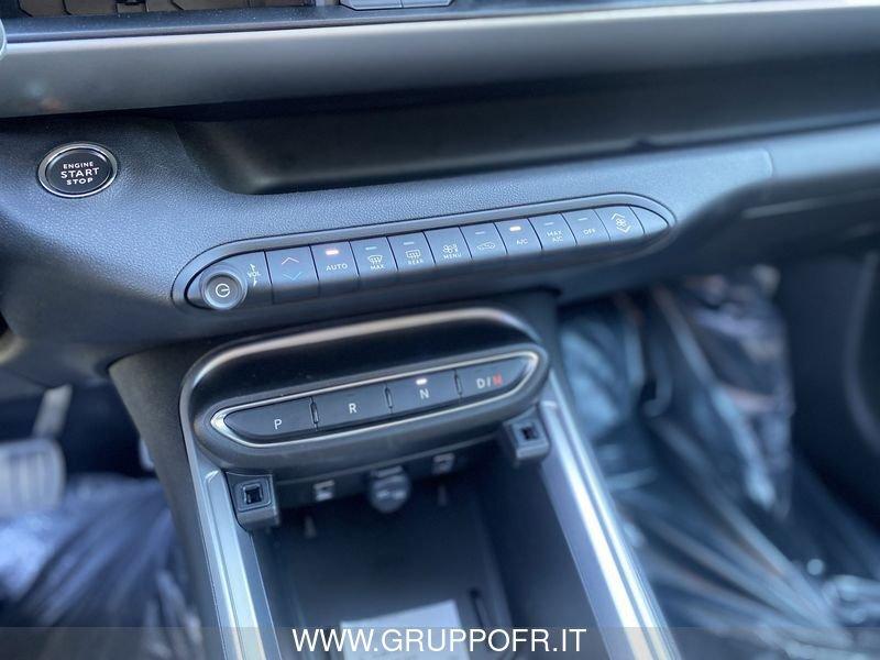 Jeep Avenger 1.2 Turbo 110 CV MHEV Summit