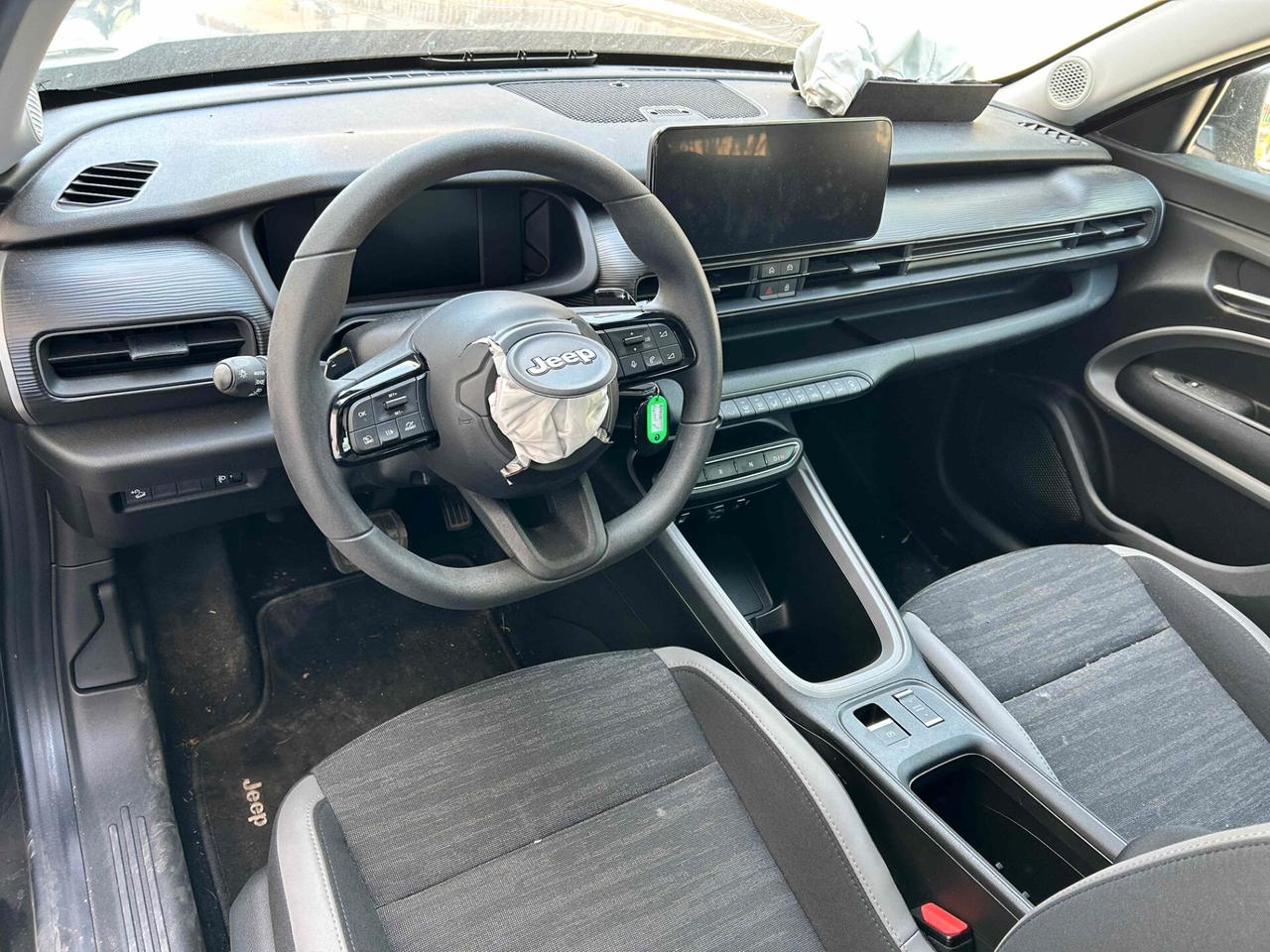 Jeep Avenger 1.2 MHEV 100CV - 2024 Incidentata