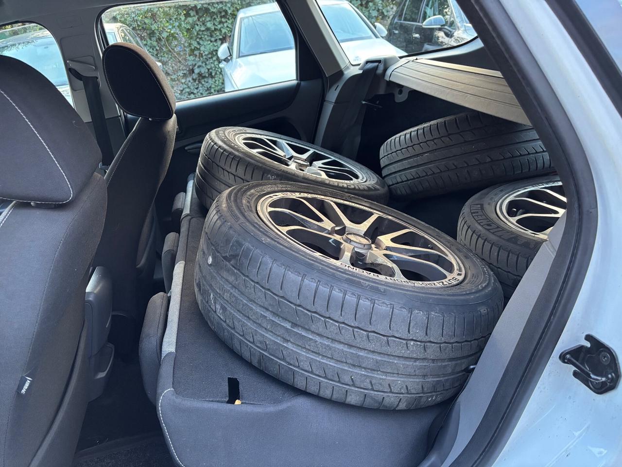 Ford Focus 1.6 TDCi 110Cv titanium