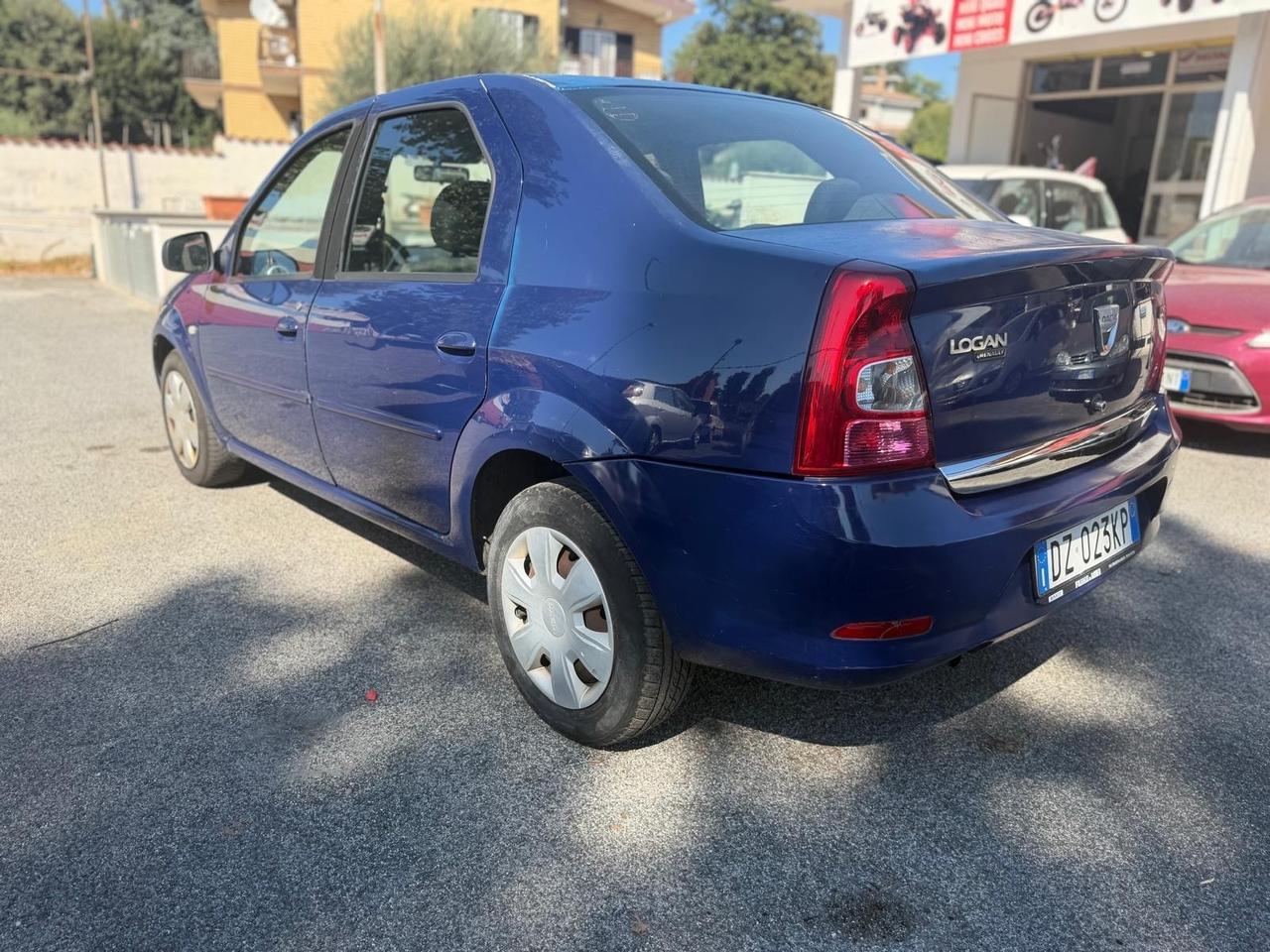 Dacia Logan MCV 1.6 90CV 7 posti Ambiance