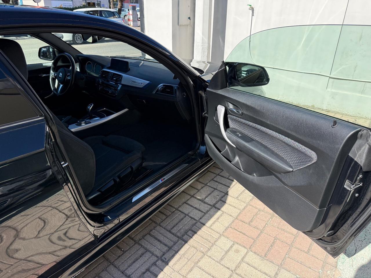 Bmw 220i Coupé M-Sport