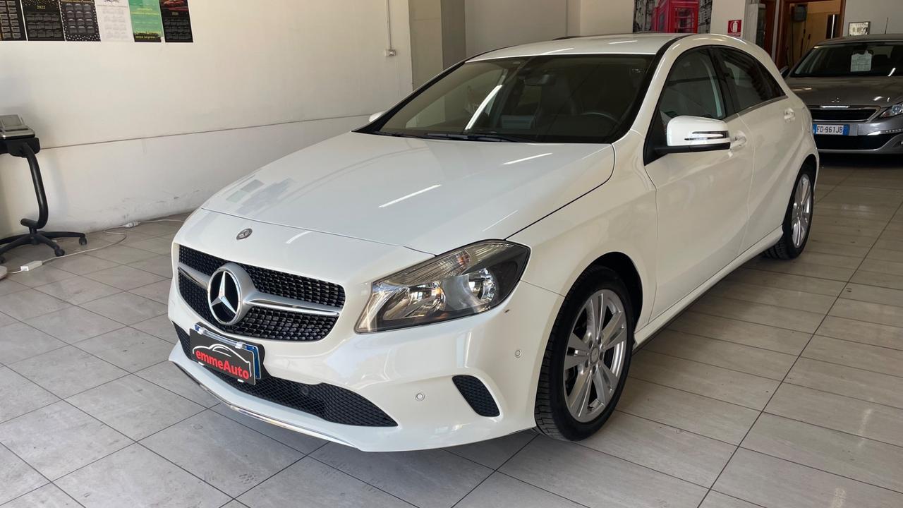 Mercedes-benz A 180 d Premium