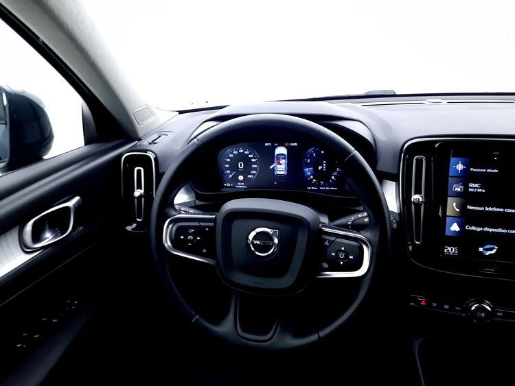 Volvo XC40 T3 Momentum Pro Geartronic BR599891 1.5 Benzina 163CV