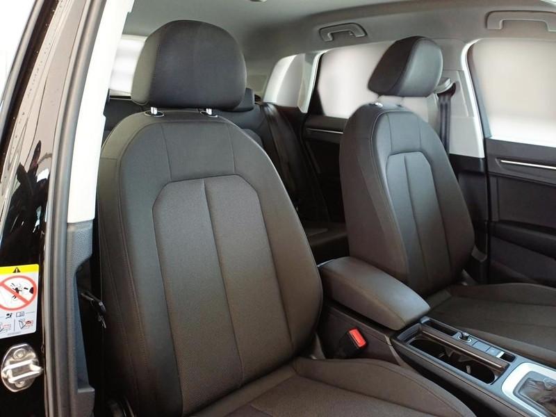 AUDI Q3 35 TDI S TRONIC BUSINESS ADVANCED SUV