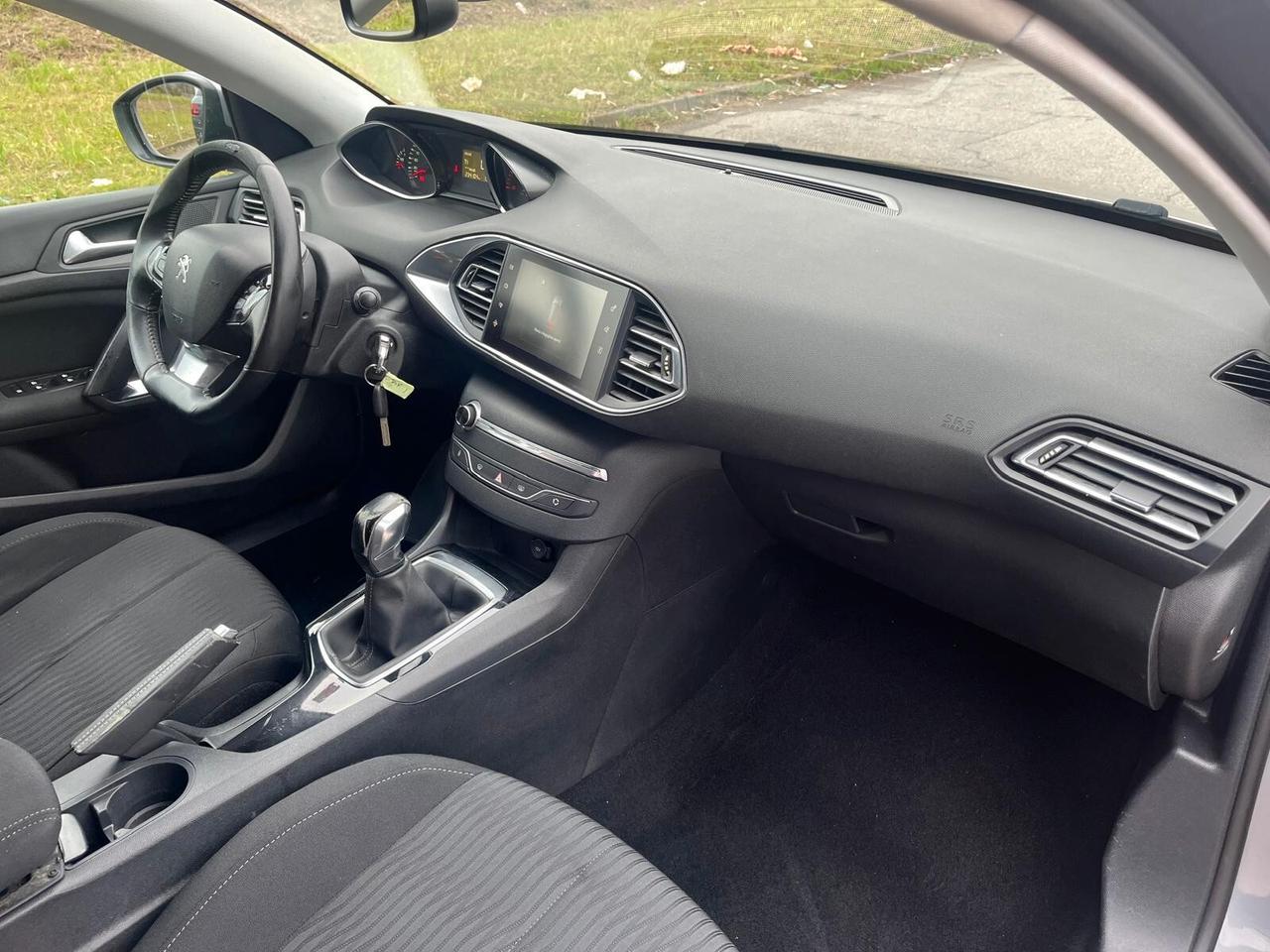 Peugeot 308 BlueHDi 100 S&S