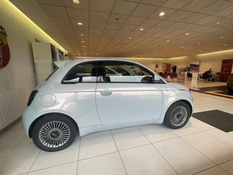 FIAT 500 Icon Berlina 23,65 kWh
