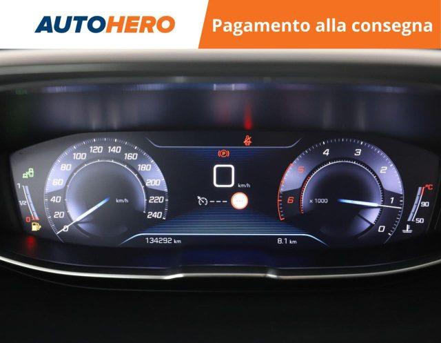 PEUGEOT 3008 BlueHDi 130 S&S Allure