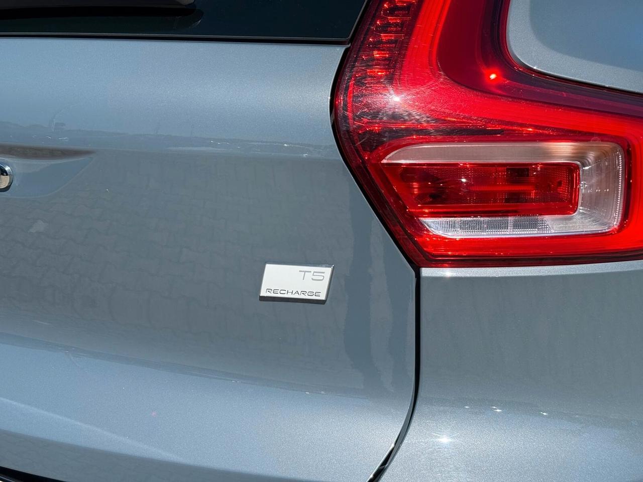 Volvo XC40 T5 Recharge Hybrid 262cv Auto Inscription Expression