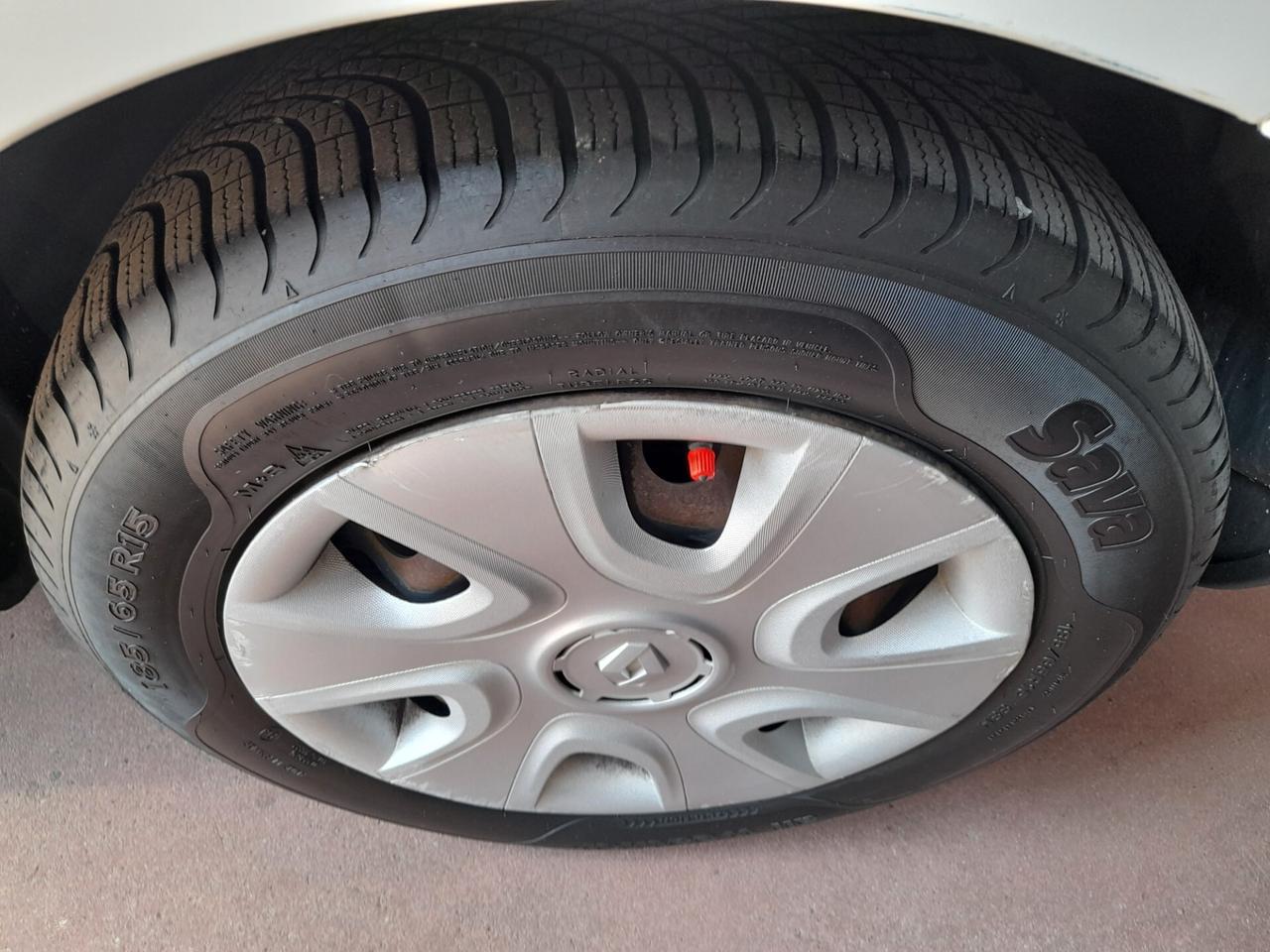 Renault Clio 1.5 DCI AUTOCARRO 2 POSTI