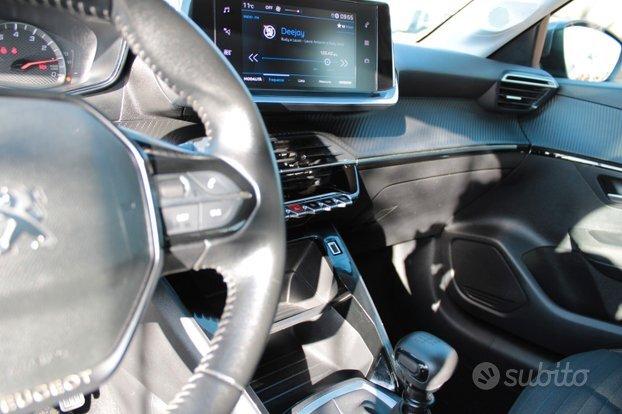 Peugeot 208 PureTech 100cv S&S 5p. Active