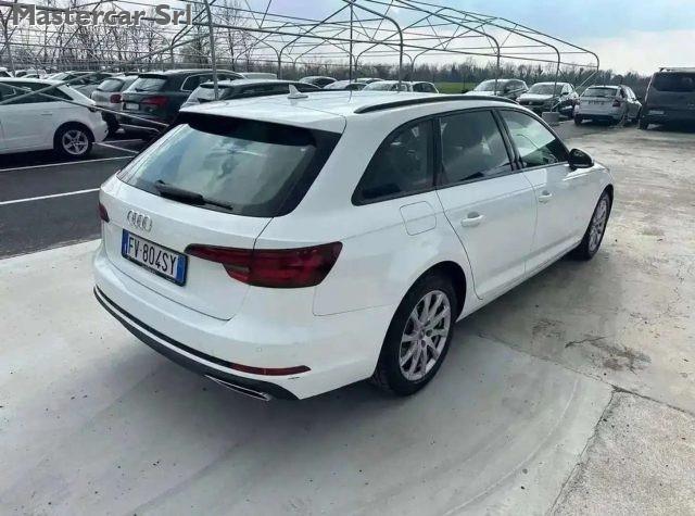 AUDI A4 Avant 2.0 35 TDI BUSINESS S TRONIC - FV804SY