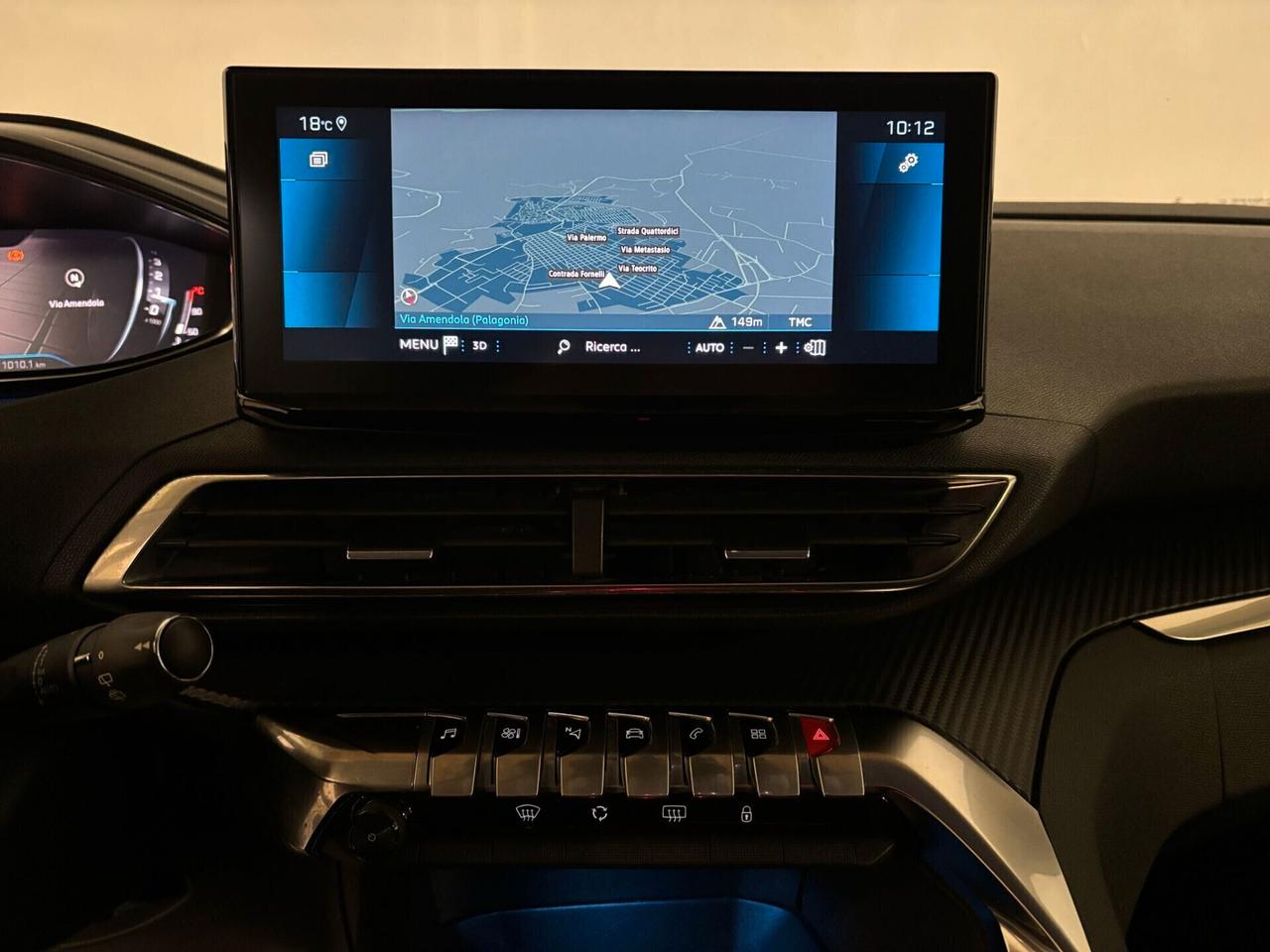 Peugeot 3008 BlueHDi 130 S&S Allure*/.