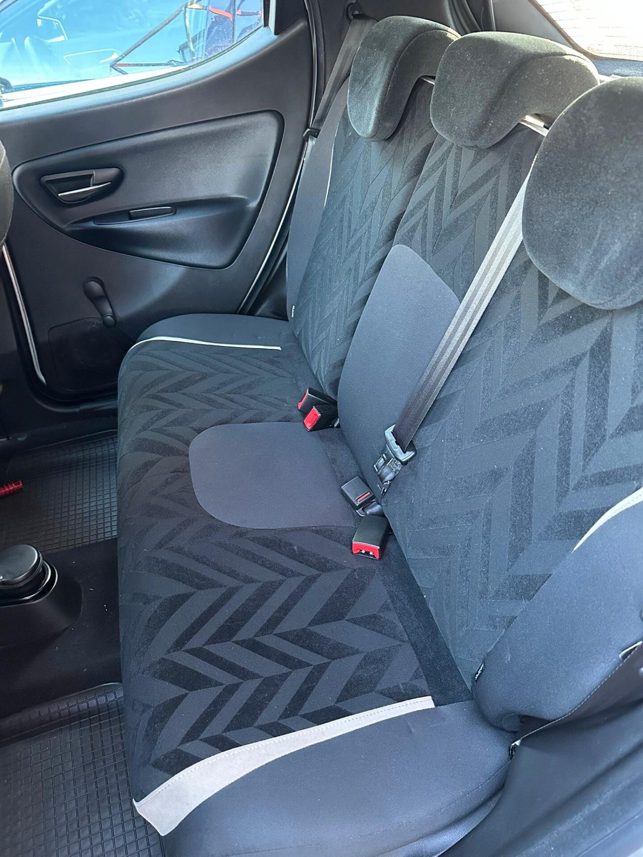 Lancia Ypsilon 1.2 69 CV 5 porte GPL Ecochic Gold