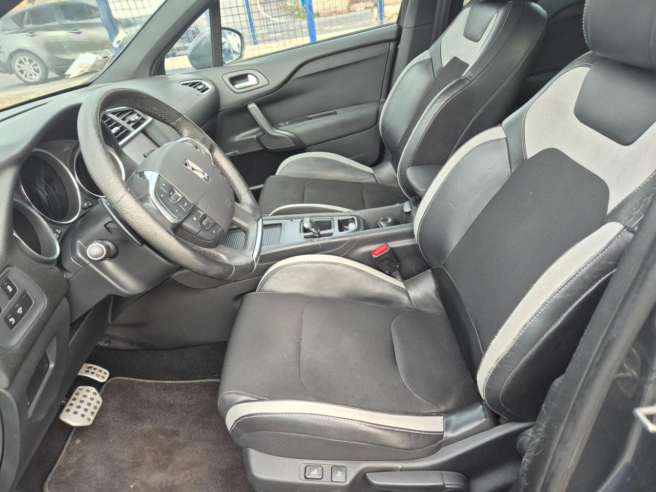 Citroen C4 1.6 e-HDi 115 Exclusive