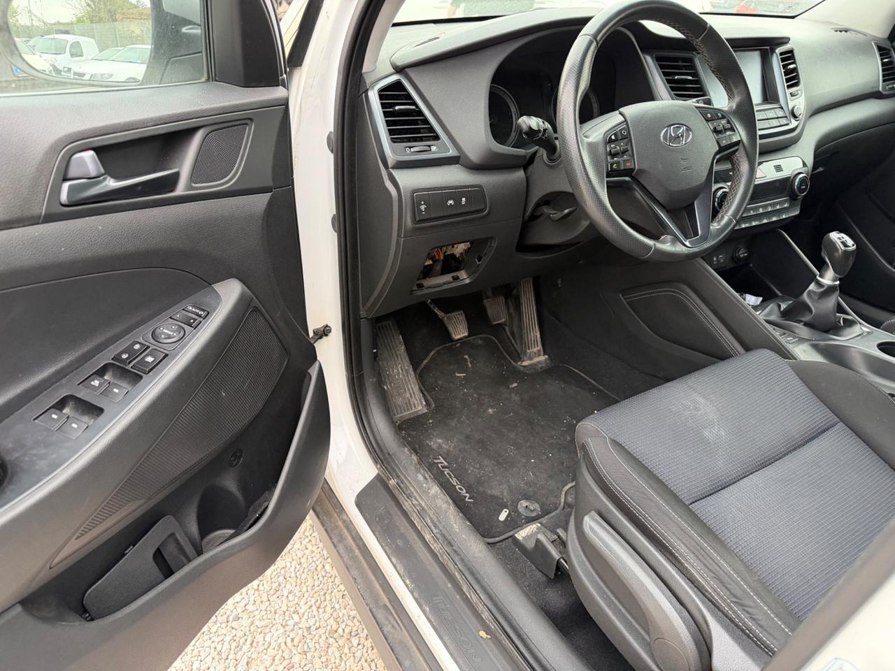 Tucson 1.7 CRDi motore ko Sound Edition Iva esposta