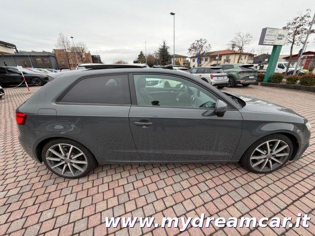 AUDI A3 2.0 TDI S tronic Sport 3P TA