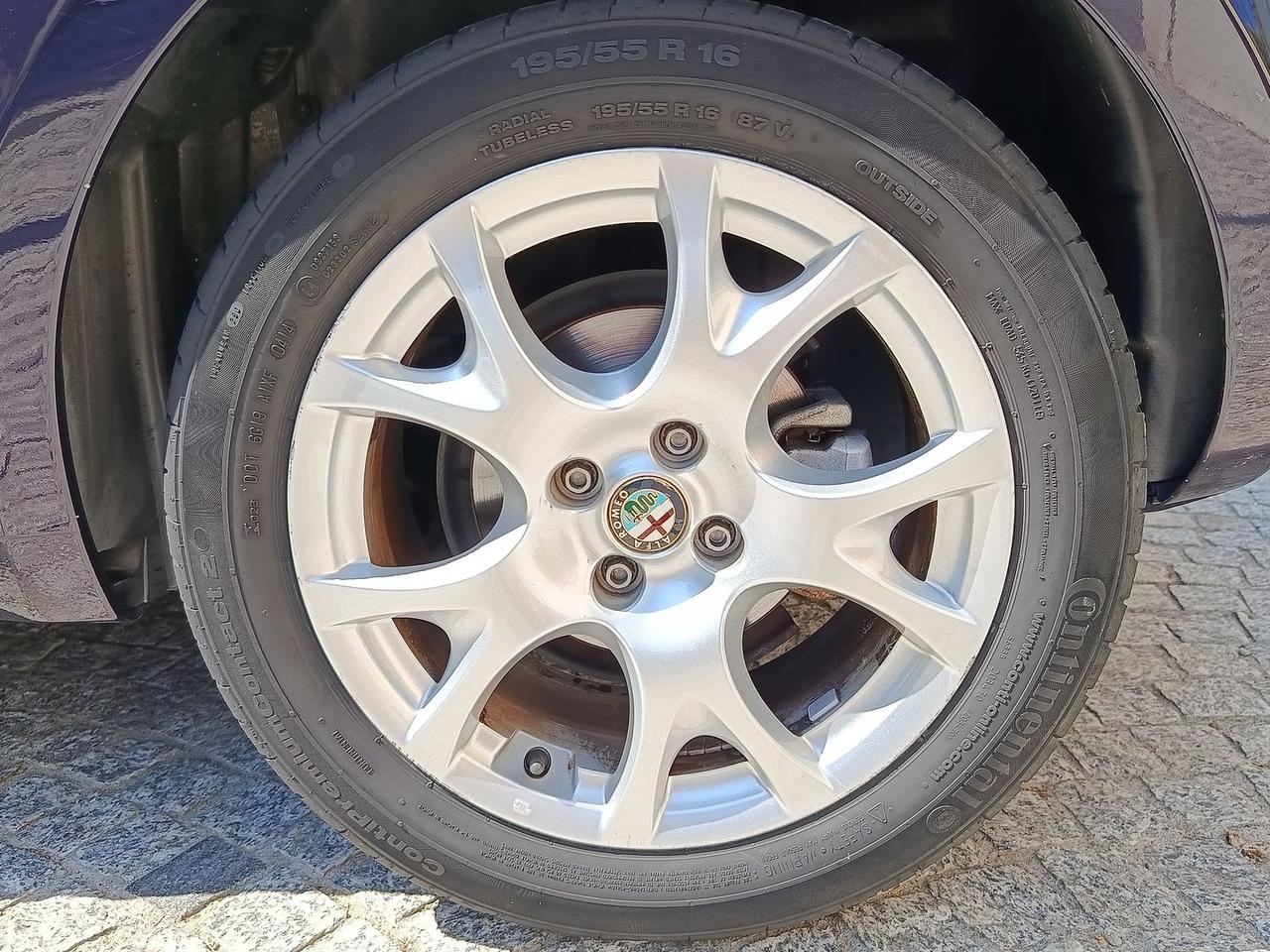 Alfa Romeo MiTo Distinctive 1.4 TB 16V MultiAir #6524