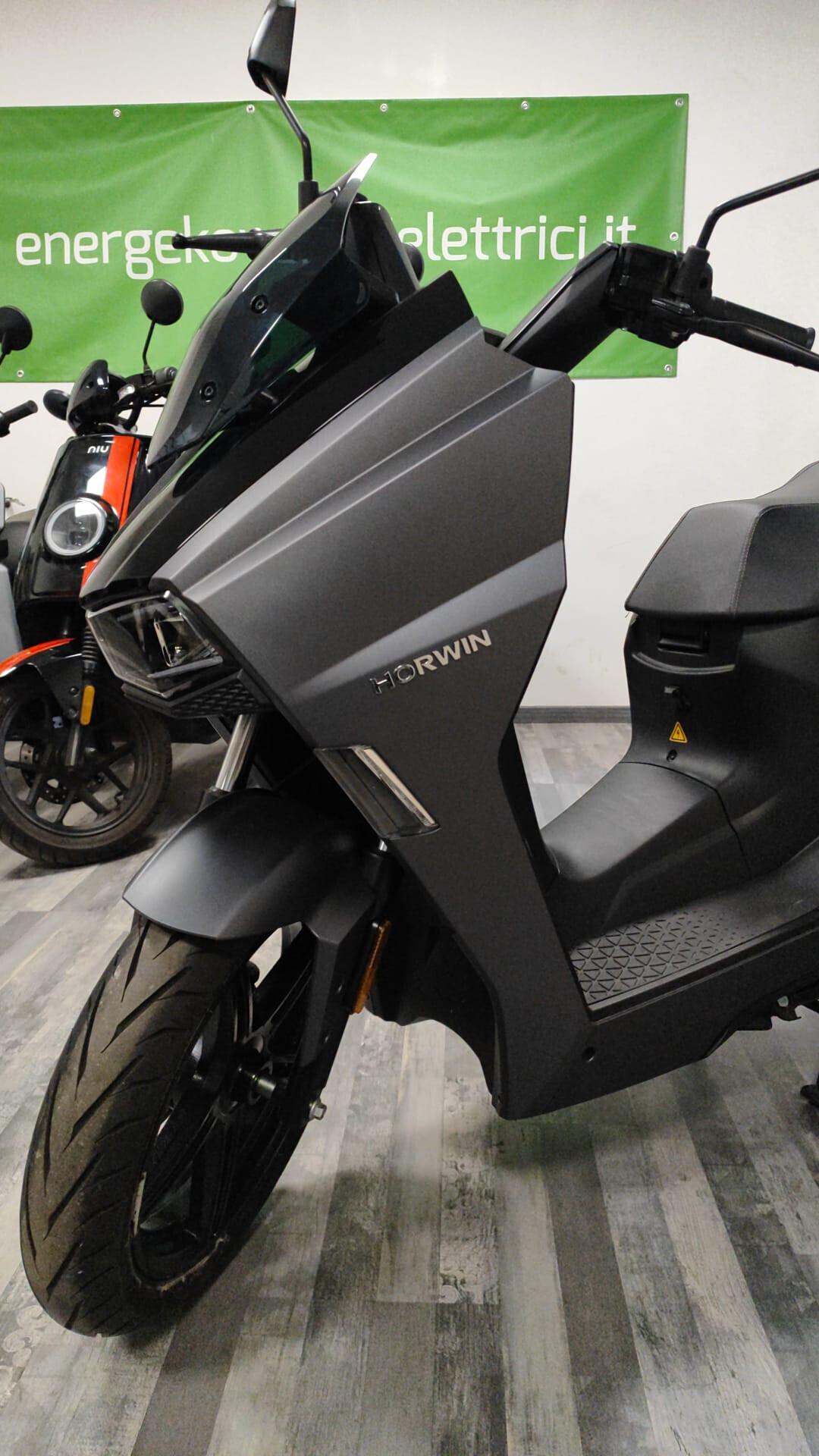 HORWIN SK3 ELETTRICO KM 0 OFFERTA A 2500€