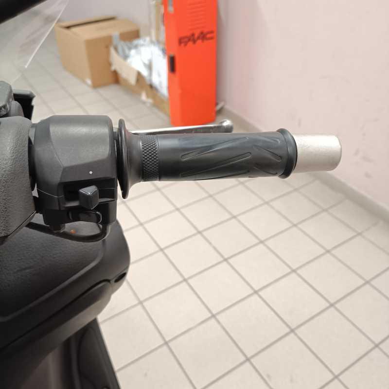 Yamaha X-Max 250 - 2013