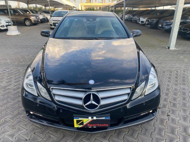 MERCEDES-BENZ E 250 CDI Coupé BlueEFFICIENCY Avantgarde