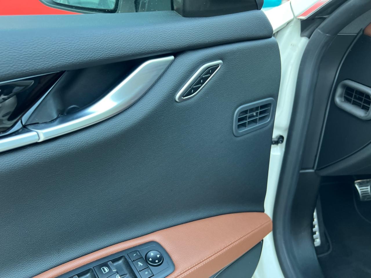 Maserati Ghibli V6 Gransport *UNICOPROPRIETARIO*