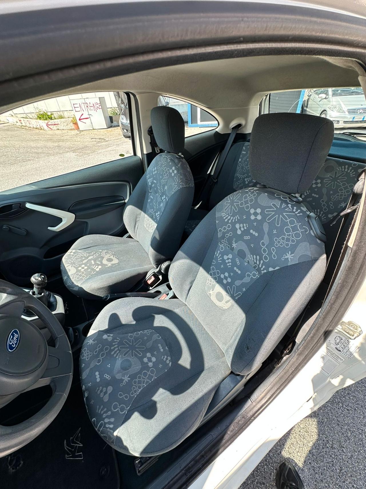 Ford Ka 1.2 8V 69CV Titanium