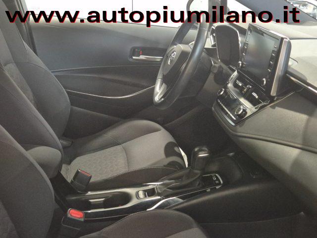 TOYOTA Corolla Touring Sports 1.8 Hybrid Business