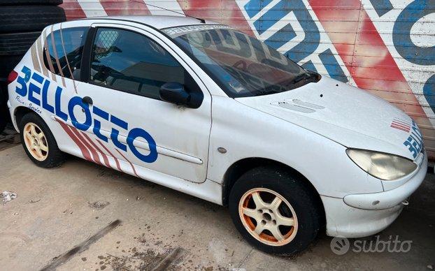 Peugeot 206 - 2001