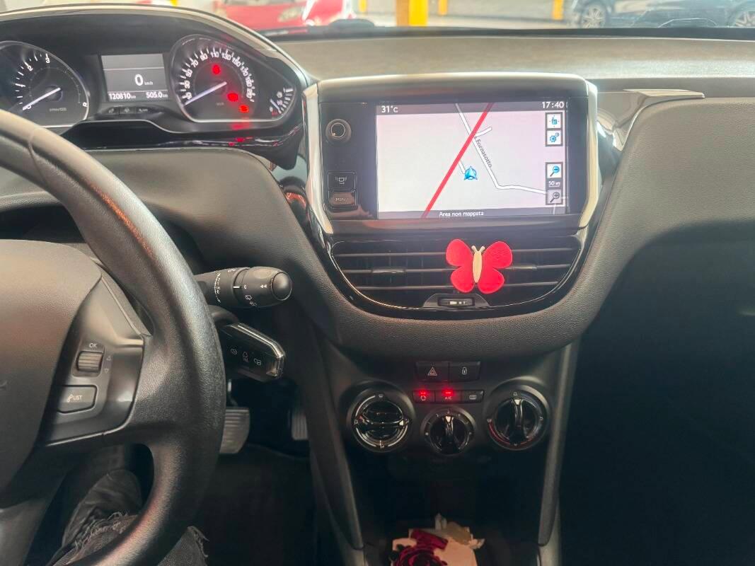 Peugeot 208 Peugeot 208 1.4 hdi 8v Access 5p