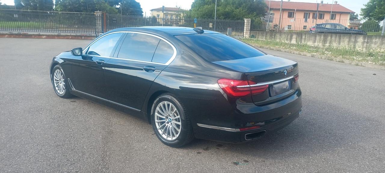 Bmw 730 730d xDrive Luxury