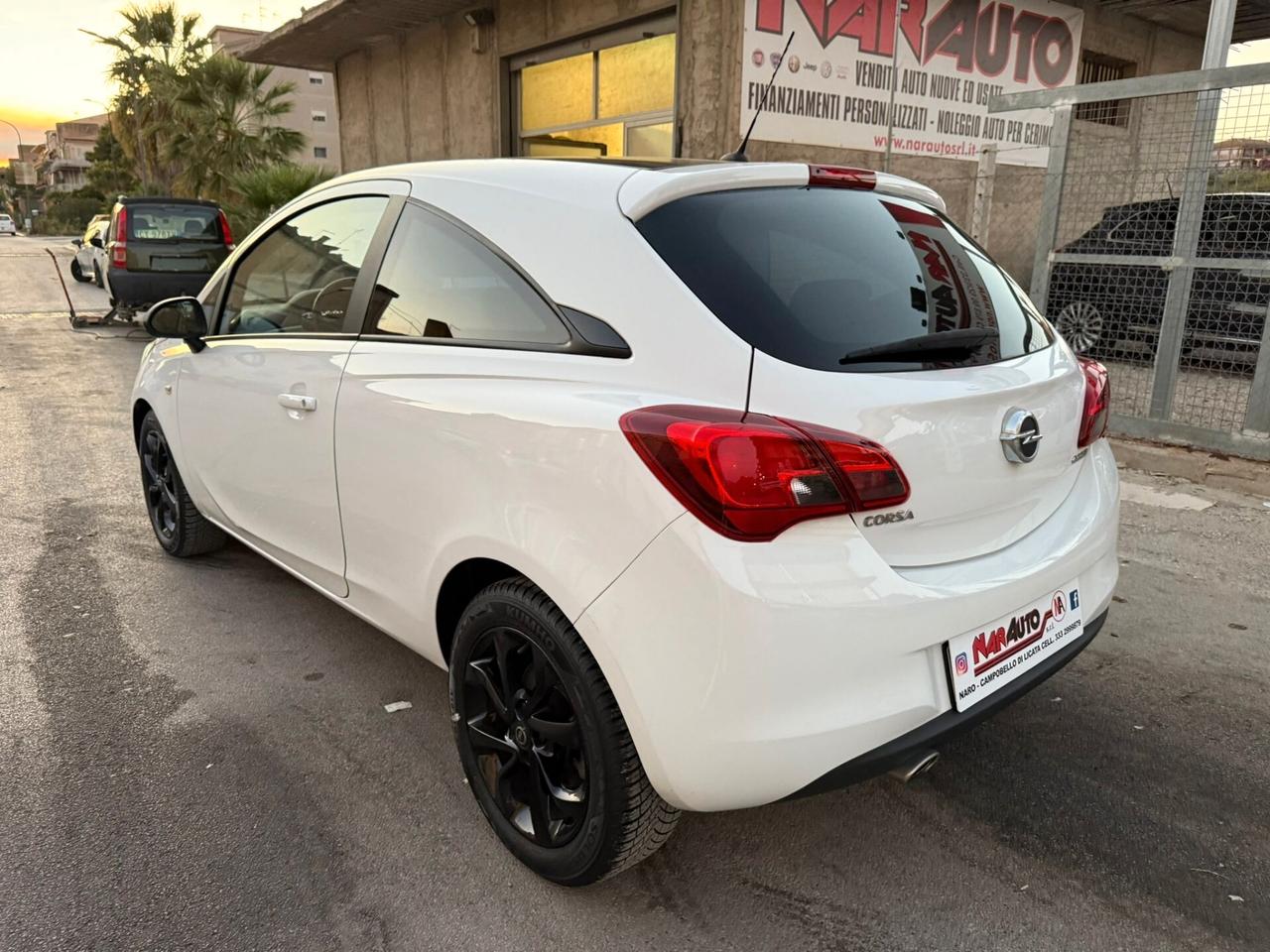 Opel Corsa 1.3 CDTI 95CV B-Color