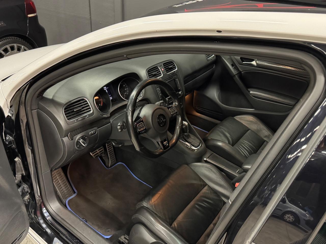 Volkswagen Golf 2.0 TSI 4mot. 5p. R