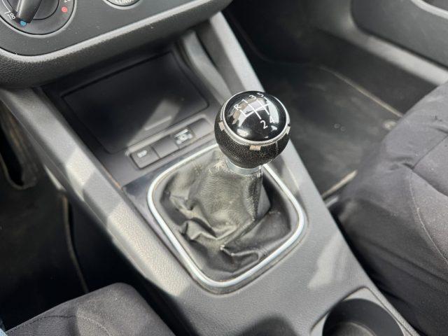 VOLKSWAGEN Golf 1.6 5p. Comfortline