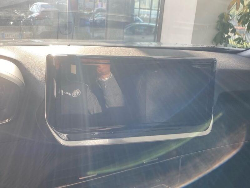 Peugeot 2008 PureTech 130 EAT8 Style S/S