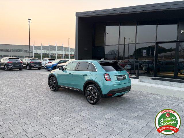 FIAT 600 Hybrid DCT MHEV La Prima ANCHE NEOPATENTATI