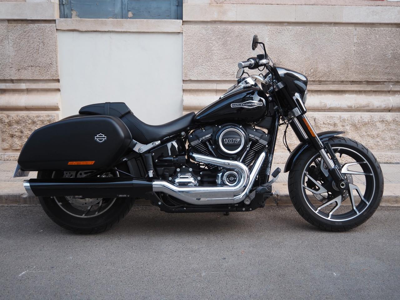 Harley-davidson Sport Glide • Garanzia 12 mesi•