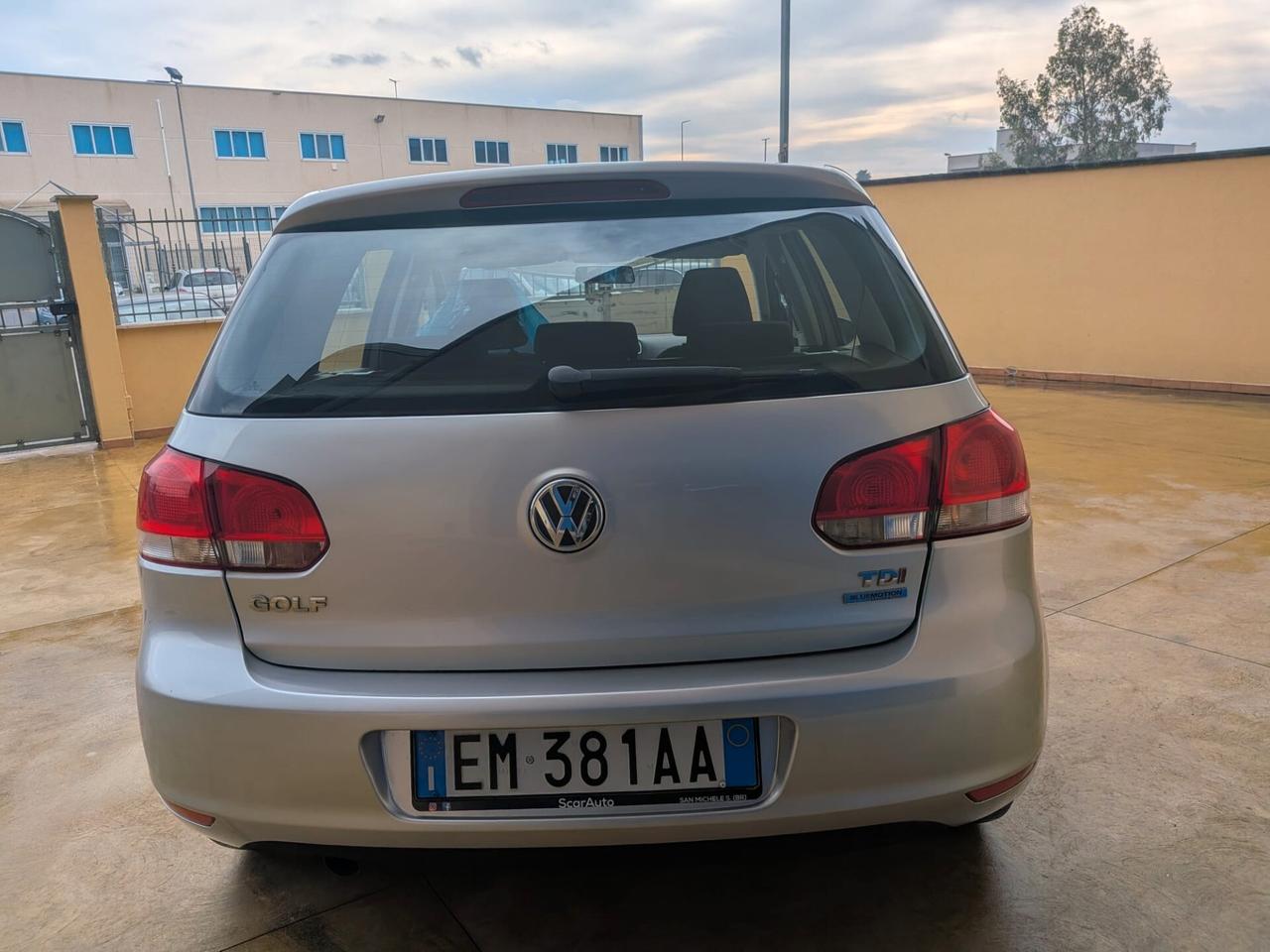 Volkswagen Golf Business 1.6 TDI 5p. Highline