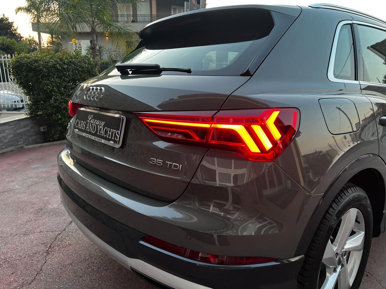 Audi Q3 35 TDI S Tronic -Advanced- NAVI-LED