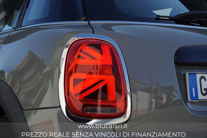 MINI Mini 5 porte Mini 5p 1.5 Cooper Classic auto