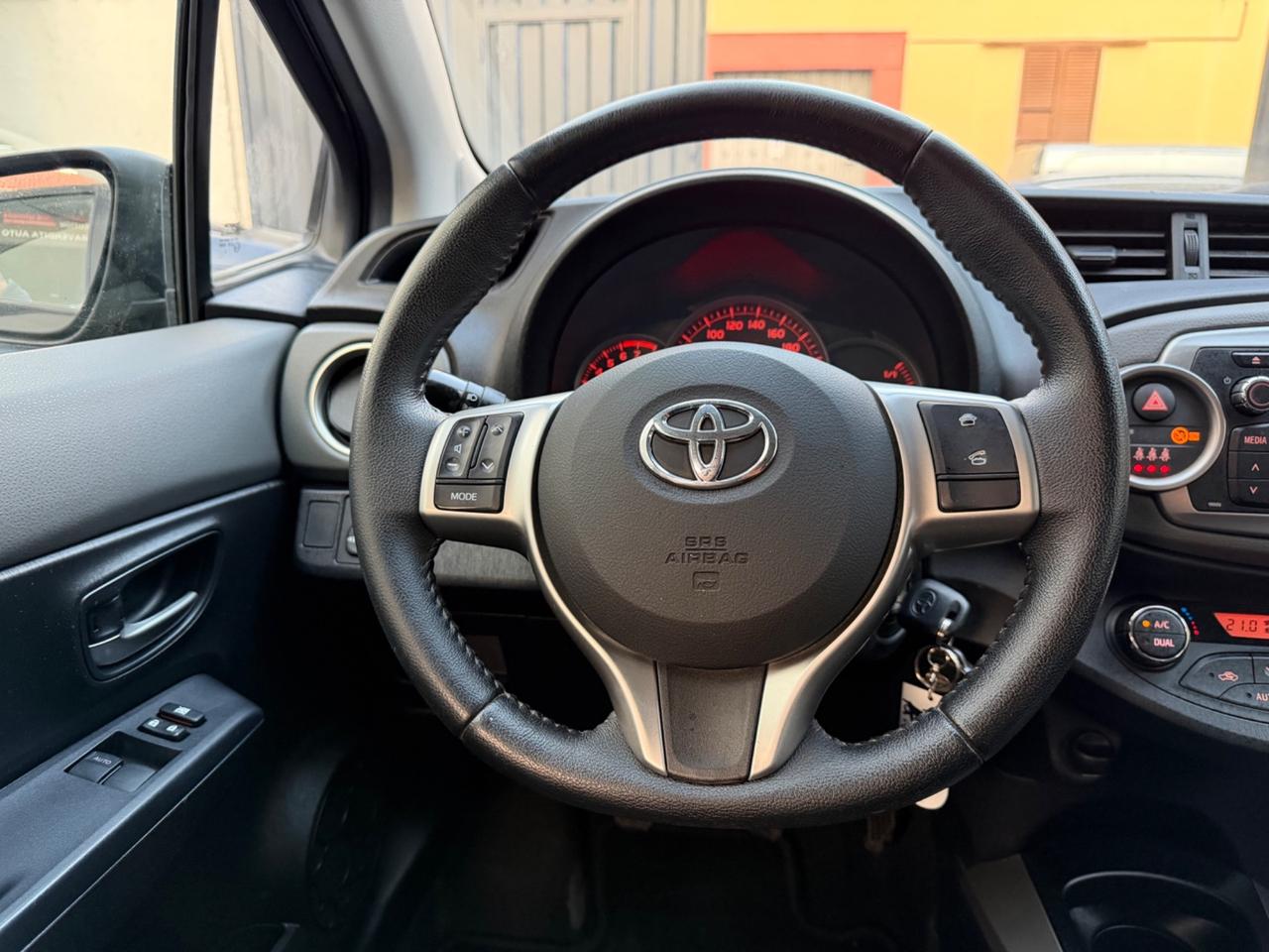 Toyota Yaris 1.0 Neopatentati Euro 5