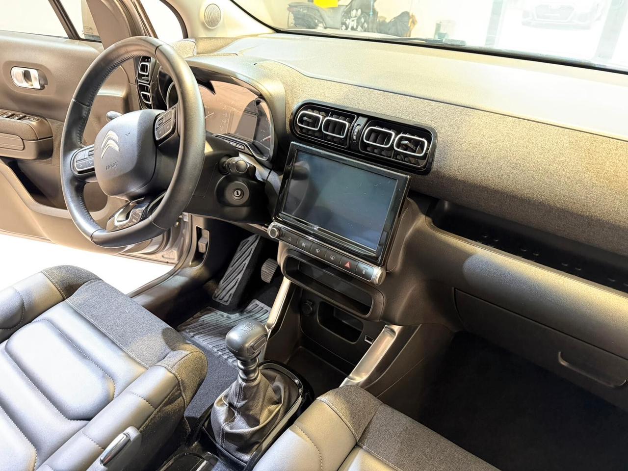 Citroen C3 Aircross BlueHDi 110 S&S Shine Pack