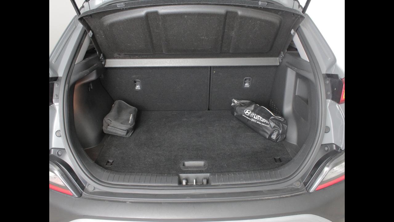 HYUNDAI Kona I 2021 - Kona 1.6 crdi 48V Xtech 2wd 136cv imt