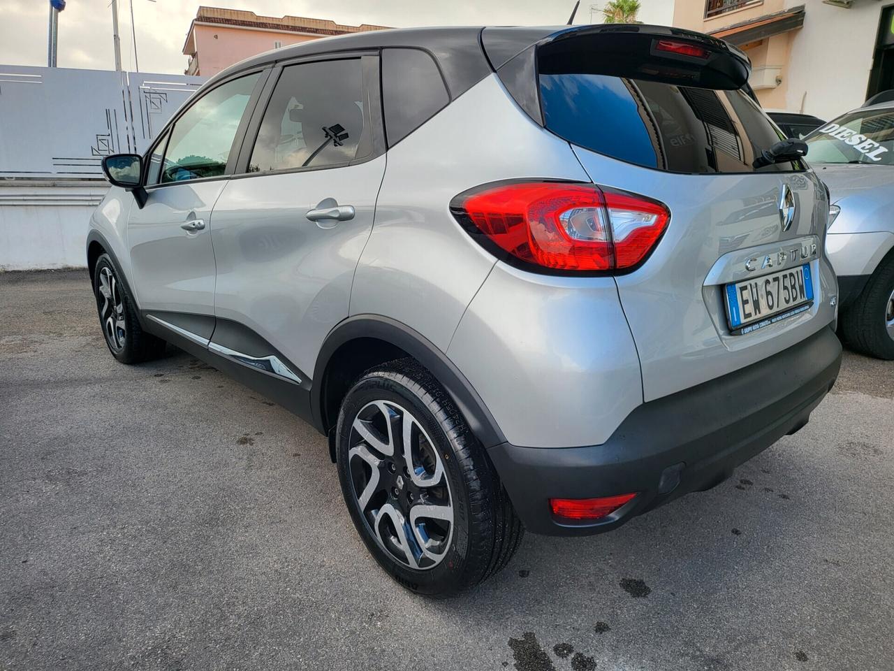 Renault Captur - 2014 1.5 dCi 90CV Energy
