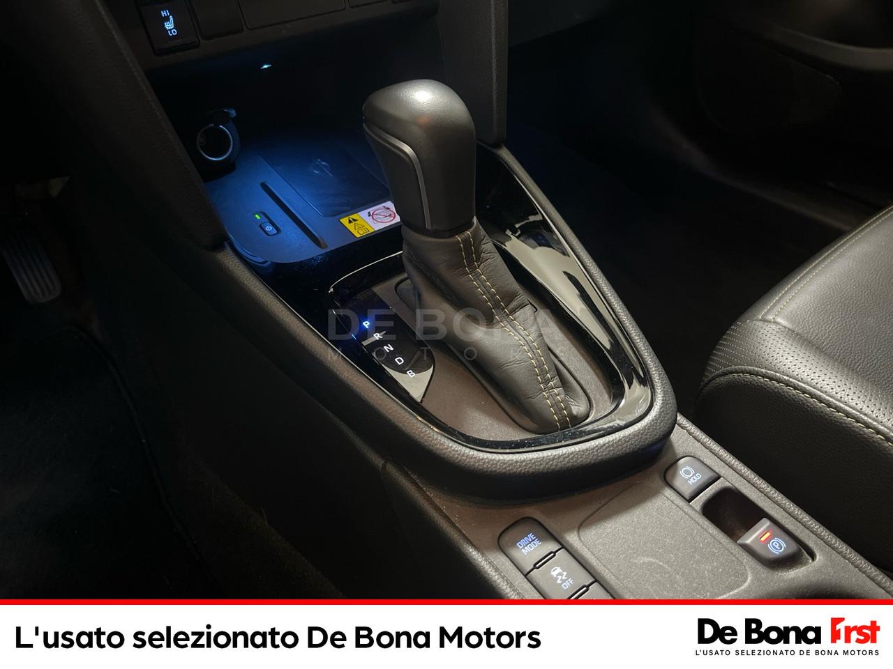 Toyota Yaris cross 1.5h premiere fwd 116cv e-cvt