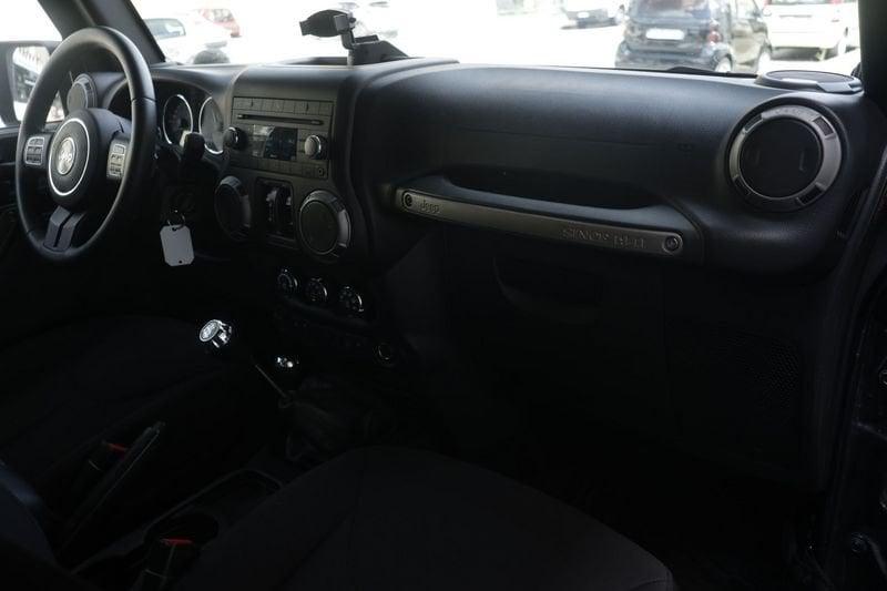 Jeep Wrangler Jeep Wrangler 2.8 CRD DPF Sahara Auto 147KW ANNO 2016
