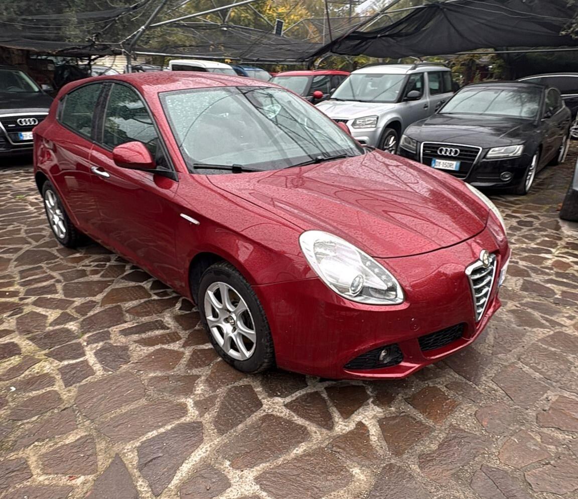 Alfa Romeo Giulietta 2.0 JTDm-2 140 CV Distinctive