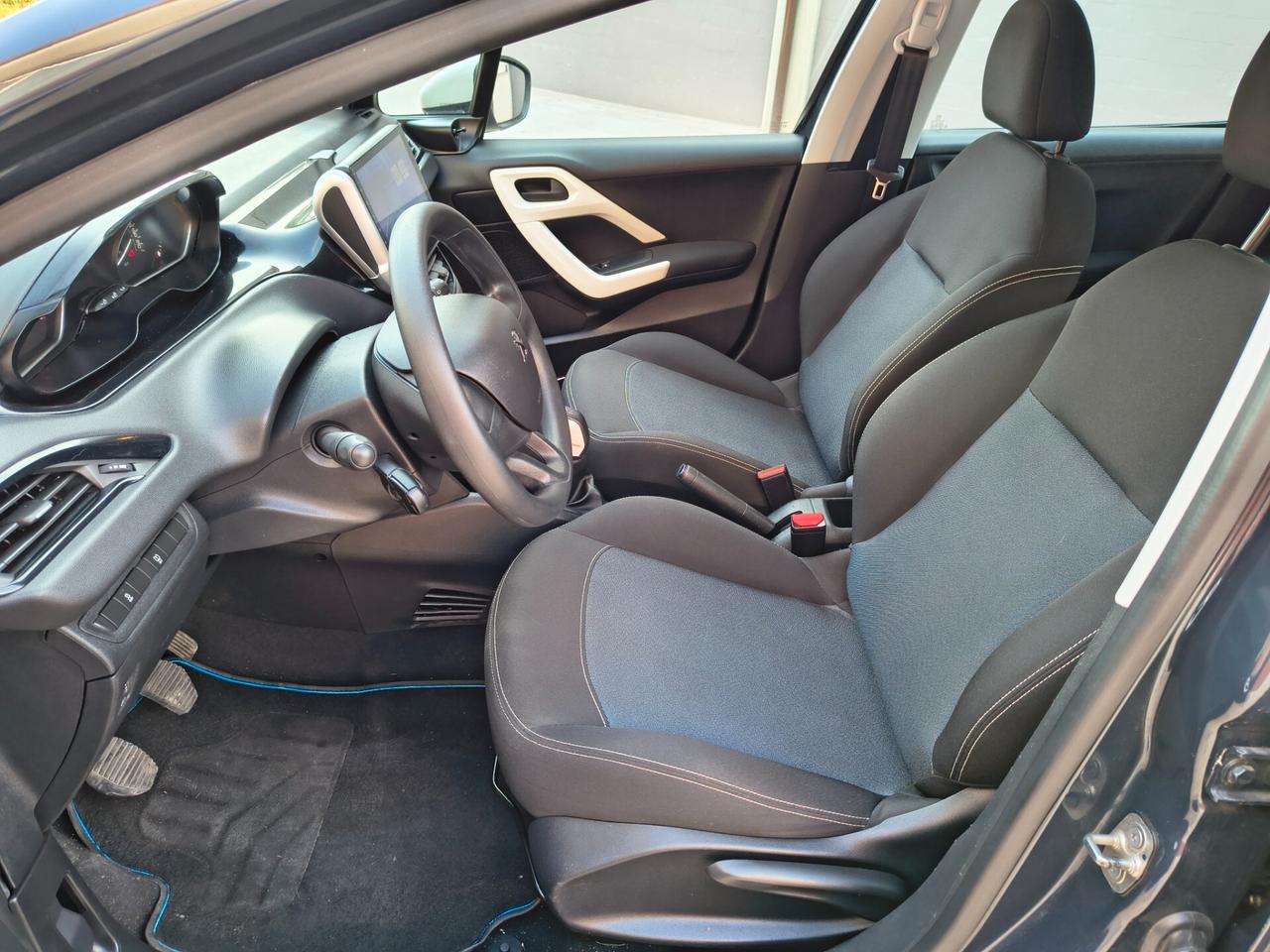 Peugeot 208 1.0 VTi 68 CV 5p. Access
