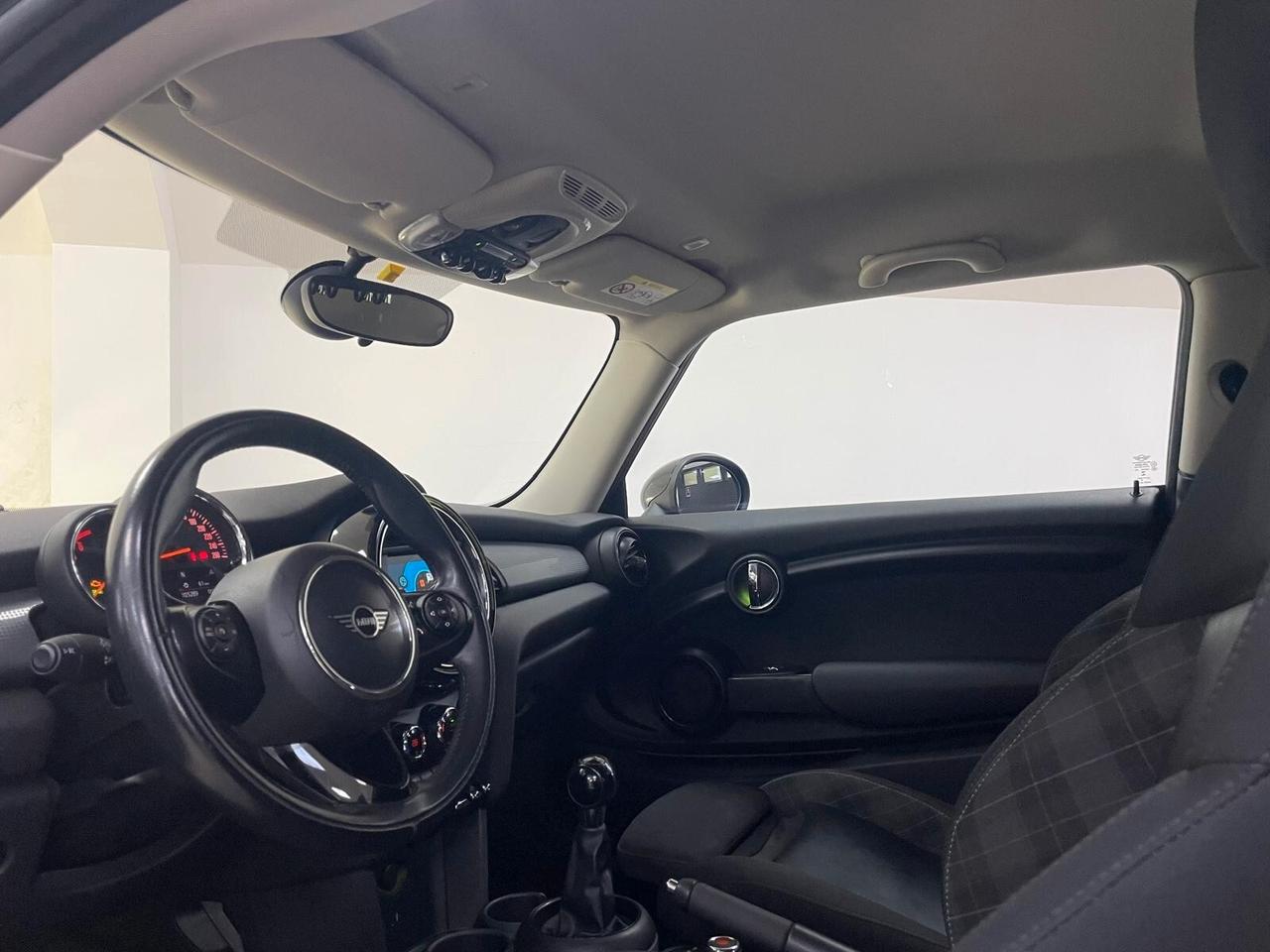 Mini Cooper D IV F56 2018 3p 1.5